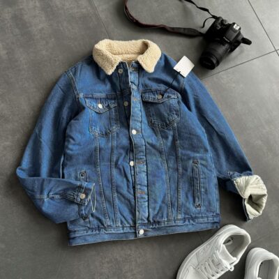 Мужская Синяя Джинсовка Коттонка на Овчине – Бежевый Мех