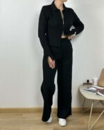 Женский Базовый Трикотажный Черный Костюм в Рубчик с Разрезами - Кофта Поло на Молнии + Штаны Прямого Кроя