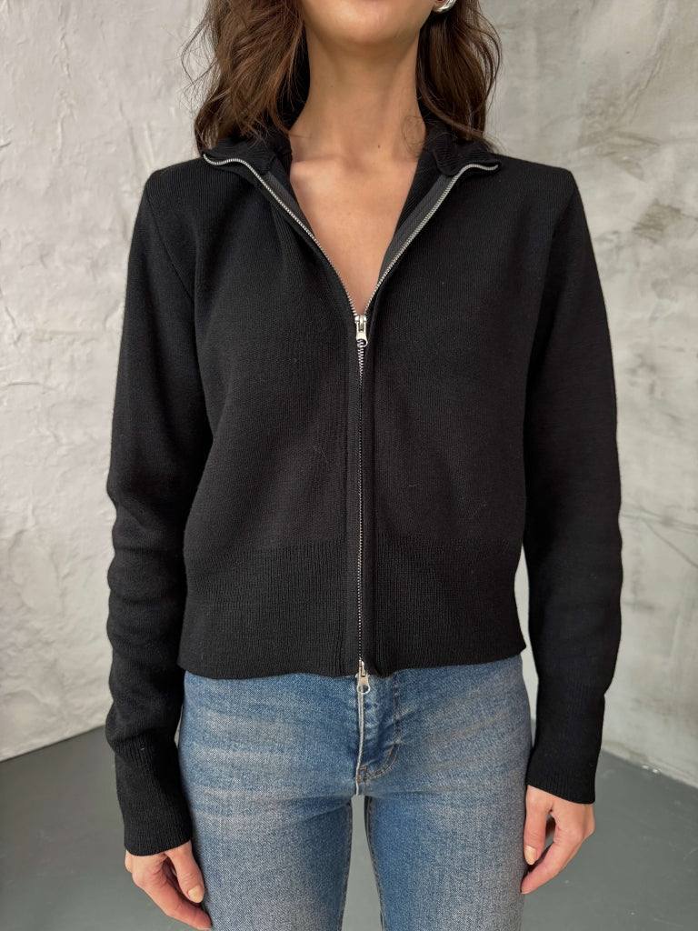 photo_2025-12-01_08-01-50 Женская Базовая Черная Кофта на Молнии под Горло