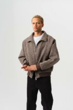 Мужская Демисезонная Кашемировая Коричневая Куртка Бомбер - Свободного Кроя на Молнии с Воротником