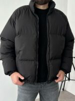 Мужская Зимняя Черная Дутая Куртка Пуфер Оверсайз под Горло на Молнии с Резинками на Рукавах и Внизу