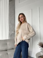 Женский Теплый Бежевый Свитер Джемпер Оверсайз с Жемчужинами