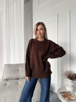 Женский Теплый Коричневый Свитер Джемпер Оверсайз с Жемчужинами