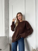 Женский Теплый Коричневый Свитер Джемпер Оверсайз с Жемчужинами