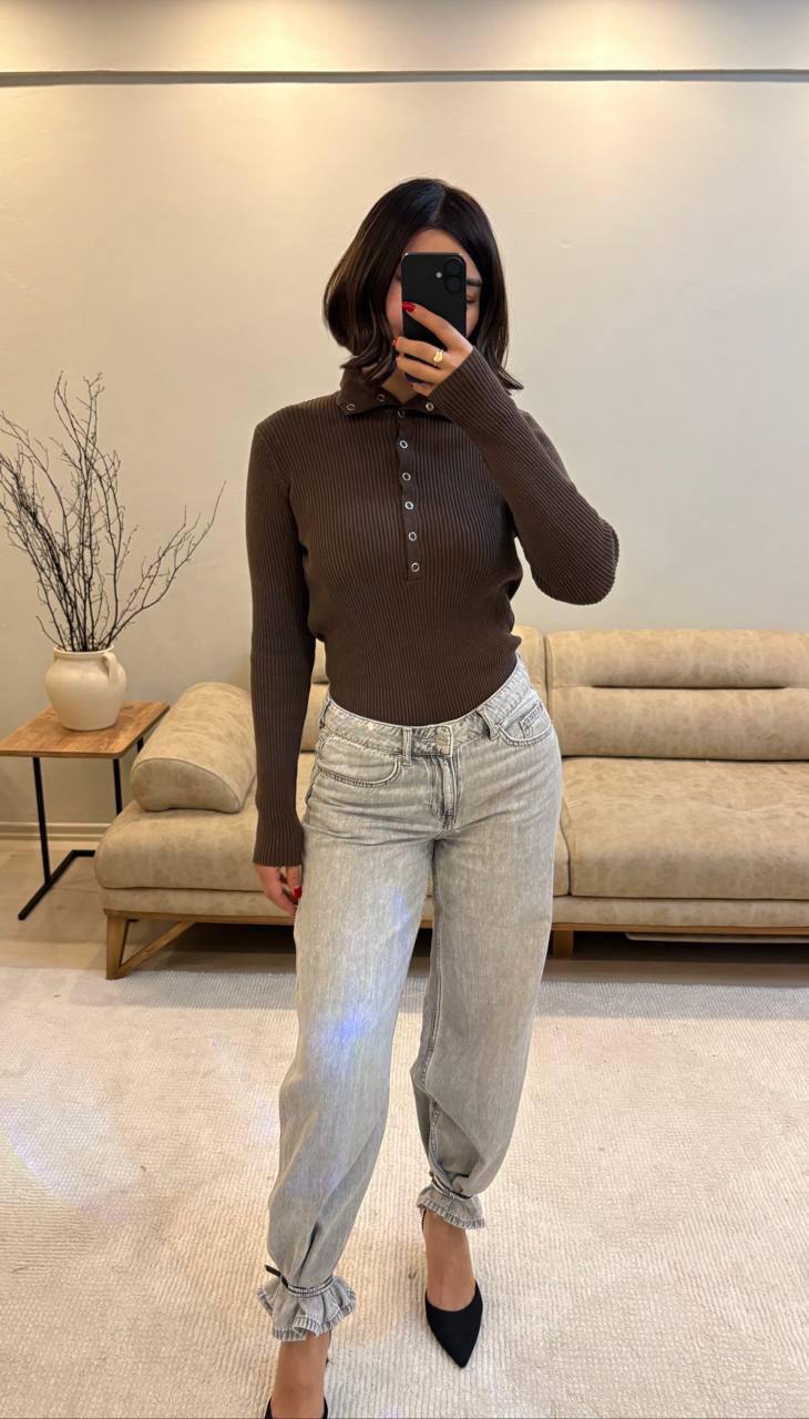 photo_2025-12-06_10-48-57 Женская Базовая Коричневая Кофта в Рубчик с Воротником на Кнопках
