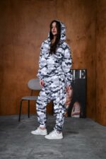 Женский Камуфляжный Серый Спортивный Костюм Плащевка с Кантом - Анорак с Капюшоном + Штаны Джоггеры