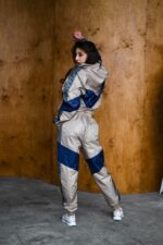 Женский Бежевый Спортивный Костюм Плащевка с Синими Вставками - Олимпийка + Штаны Джоггеры