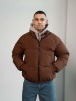 Мужская Зимняя Коричневая Куртка Дутик на Молнии с Высоким Горлом