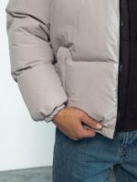 Мужская Зимняя Серая Куртка Дутик на Молнии с Высоким Горлом