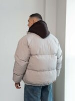 Мужская Зимняя Серая Куртка Дутик на Молнии с Высоким Горлом