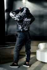 Женский Черный Спортивный Костюм Плащевка с Кантом и Принтами Черепа (Анорак + Джоггеры)