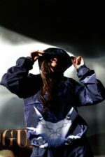 Женский Фиолетовый Спортивный Костюм Плащевка с Кантом и Принтом Цепи (Анорак + Джоггеры)