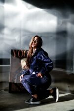 Женский Фиолетовый Спортивный Костюм Плащевка с Кантом и Принтом Цепи (Анорак + Джоггеры)