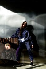 Женский Фиолетовый Спортивный Костюм Плащевка с Кантом и Принтом Цепи (Анорак + Джоггеры)