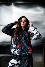 Женский Темно-Синий Спортивный Костюм Плащевка в Принт (Олимпийка + Штаны)