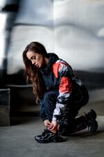 Женский Темно-Синий Спортивный Костюм Плащевка в Принт (Олимпийка + Штаны)