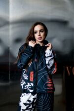 Женский Темно-Синий Спортивный Костюм Плащевка в Принт (Олимпийка + Штаны)