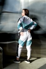 Женский Белый Спортивный Костюм Плащевка с Лампасами (Олимпийка + Штаны)