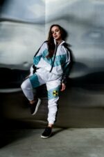 Женский Белый Спортивный Костюм Плащевка с Лампасами (Олимпийка + Штаны)