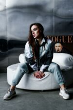 Женский Фисташковый Спортивный Костюм Плащевка с Лампасами (Олимпийка + Штаны)