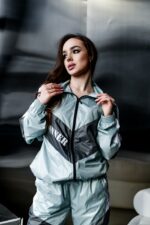 Женский Фисташковый Спортивный Костюм Плащевка с Лампасами (Олимпийка + Штаны)