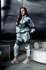 Женский Фисташковый Спортивный Костюм Плащевка с Лампасами (Олимпийка + Штаны)