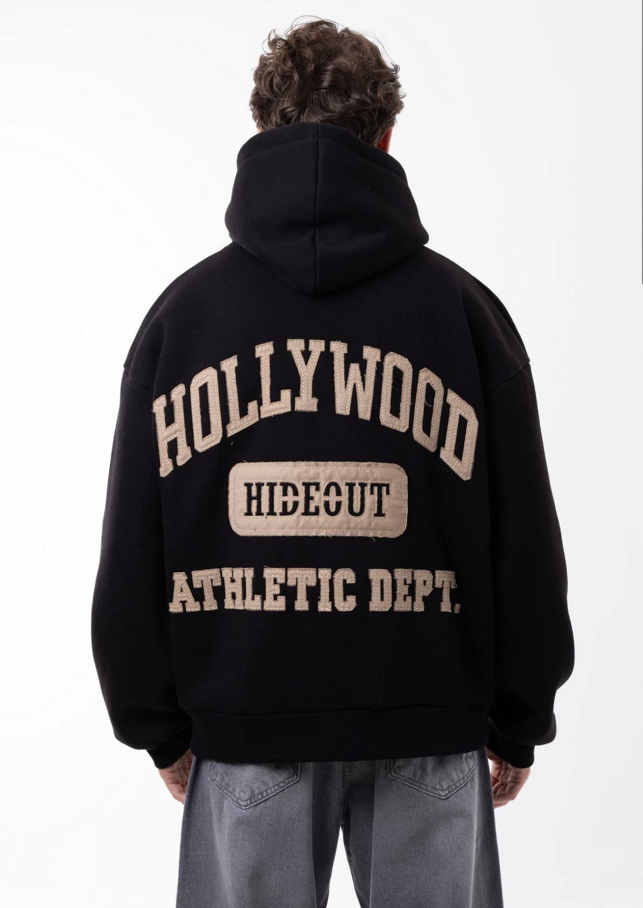 photo_2025-12-11_11-15-37 Мужское Утепленное Черное Худи Оверсайз на Флисе с Нашивками на Спине