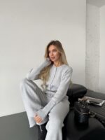 Женский Базовый Серый Костюм Трикотажный - Кофта на Кнопках + Штаны Свободного Кроя