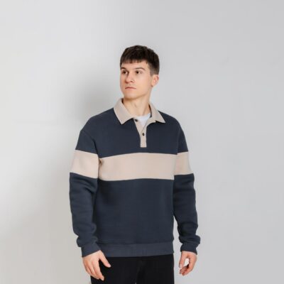 Мужской Утепленный Графитовый Свитшот Джемпер с Бежевыми Вставками и Воротником Поло