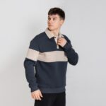 Мужской Утепленный Графитовый Свитшот Джемпер с Бежевыми Вставками и Воротником Поло