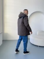 Мужская Зимняя Коричневая Куртка с Мехом на Капюшоне и Фиксаторами на Рукавах