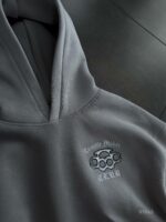 Мужское Серое Худи Оверсайз с Вышивкой на Спине - Утепленное на Флисе