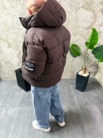 Мужская Зимняя Коричневая Куртка Пуховик Дутик с Капюшоном и Высоким Горлом