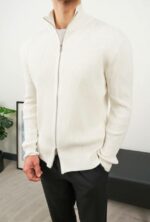 Мужской Базовый Белый Свитер в Рубчик на Молнии с Высокой Горловиной
