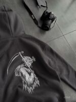 Мужское Утепленное Темно-Серое Худи на Флисе - Свободного Кроя с Вышивкой на Спине