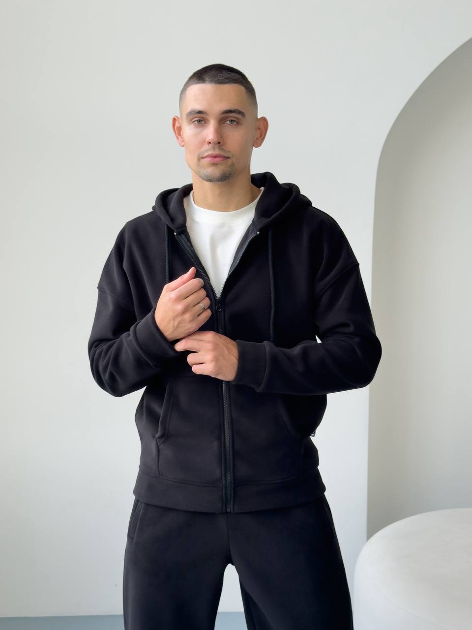 photo_2025-12-19_12-22-02 (2) Мужская Теплая Черная Зип Кофта - Флисовое Худи на Молнии с Капюшоном