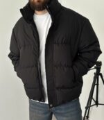 Мужская Зимняя Черная Оверсайз Куртка с Высоким Горлом на Молнии