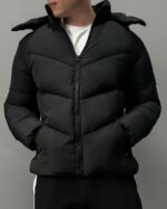 Мужская Демисезонная Черная Стеганая Куртка Пуховик с Высоким Горлом и Капюшоном