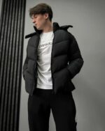 Мужская Демисезонная Черная Стеганая Куртка Пуховик с Высоким Горлом и Капюшоном