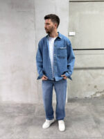 Мужская Базовая Голубая Джинсовая Рубашка Свободного Кроя на Кнопках