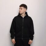 Мужская Утепленная Черная Кофта на Молнии с Капюшоном - Базовое Зип Худи на Флисе