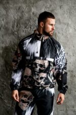 Мужской Черный Спортивный Костюм Плащевка с Надписями и Черепами (Анорак + Джоггеры)