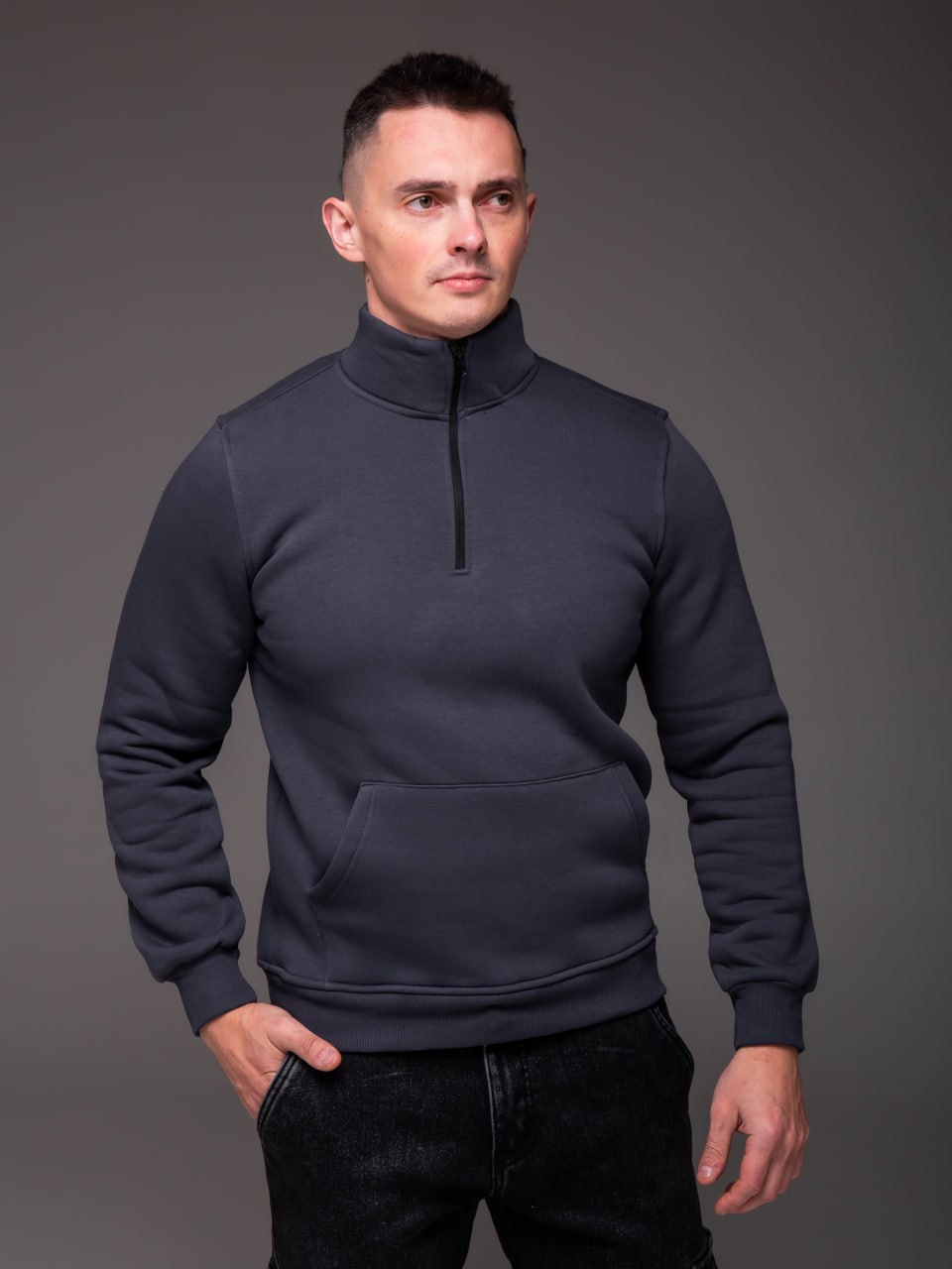 photo_2025-12-29_12-12-17 Мужская Базовая Графитовая Кофта под Горло с Коротким Замком - Утепленная на Флисе