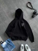 Мужское Черное Худи Утепленное на Флисе - Оверсайз с Вышивкой Череп в Розах