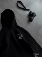 Мужское Утепленное Черное Худи Оверсайз на Флисе с Вышивкой Пистолет