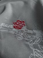 Мужское Утепленное Серое Худи Оверсайз на Флисе с Вышивкой Пистолет