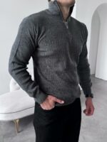 Мужской Базовый Классический Темно-Серый Свитер в Рубчик с Высокой Горловиной на Замке