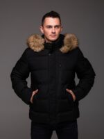 Мужская Теплая Зимняя Черная Куртка с Рыжим Мехом на Капюшоне
