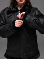 Женская Черная Кожаная Дубленка на Меху