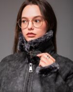 Женская Темно-Серая Кожаная Дубленка на Меху